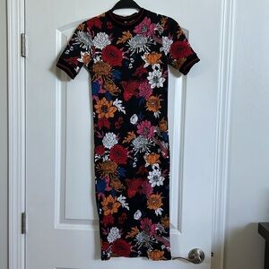 Zara floral print dress size small